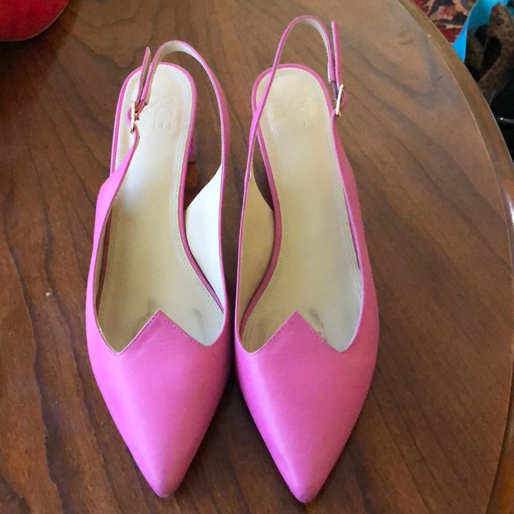 Fuchsia high heel shoes